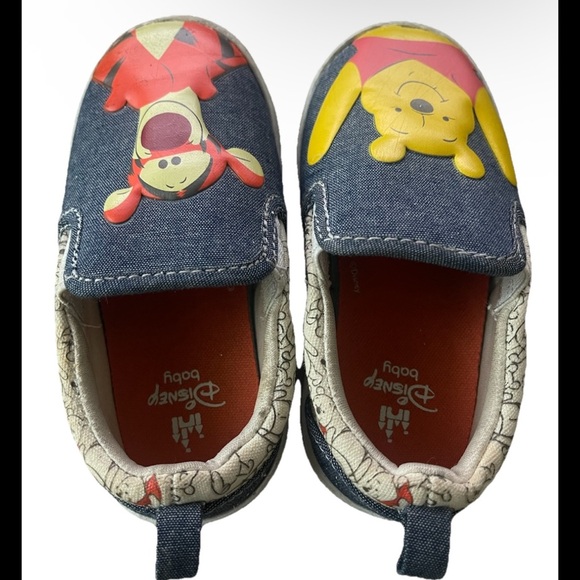 Disney Baby Winnie the Pooh & Tigger Slip-On Shoes Toddler Size 6 Discontinued - Picture 1 of 6